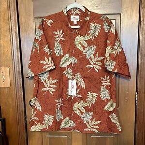 Busch Gardens Men's Rust Floral Hawaiian  Shirt  NWT